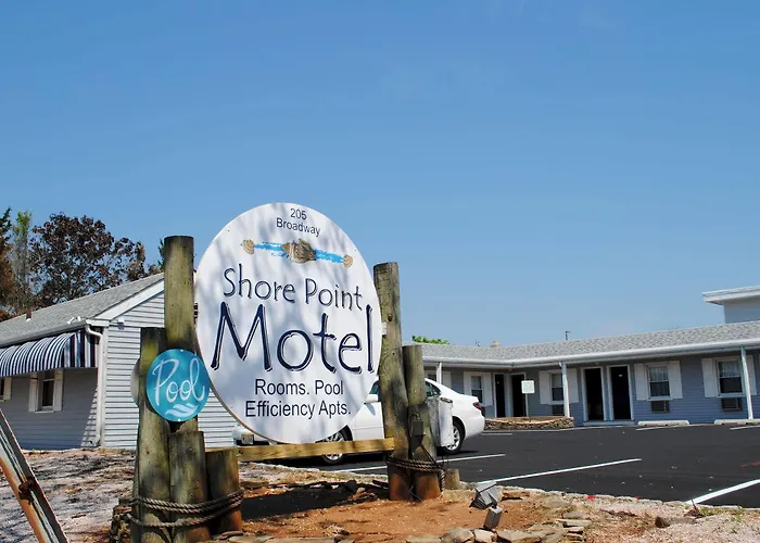 Shore Point Motel